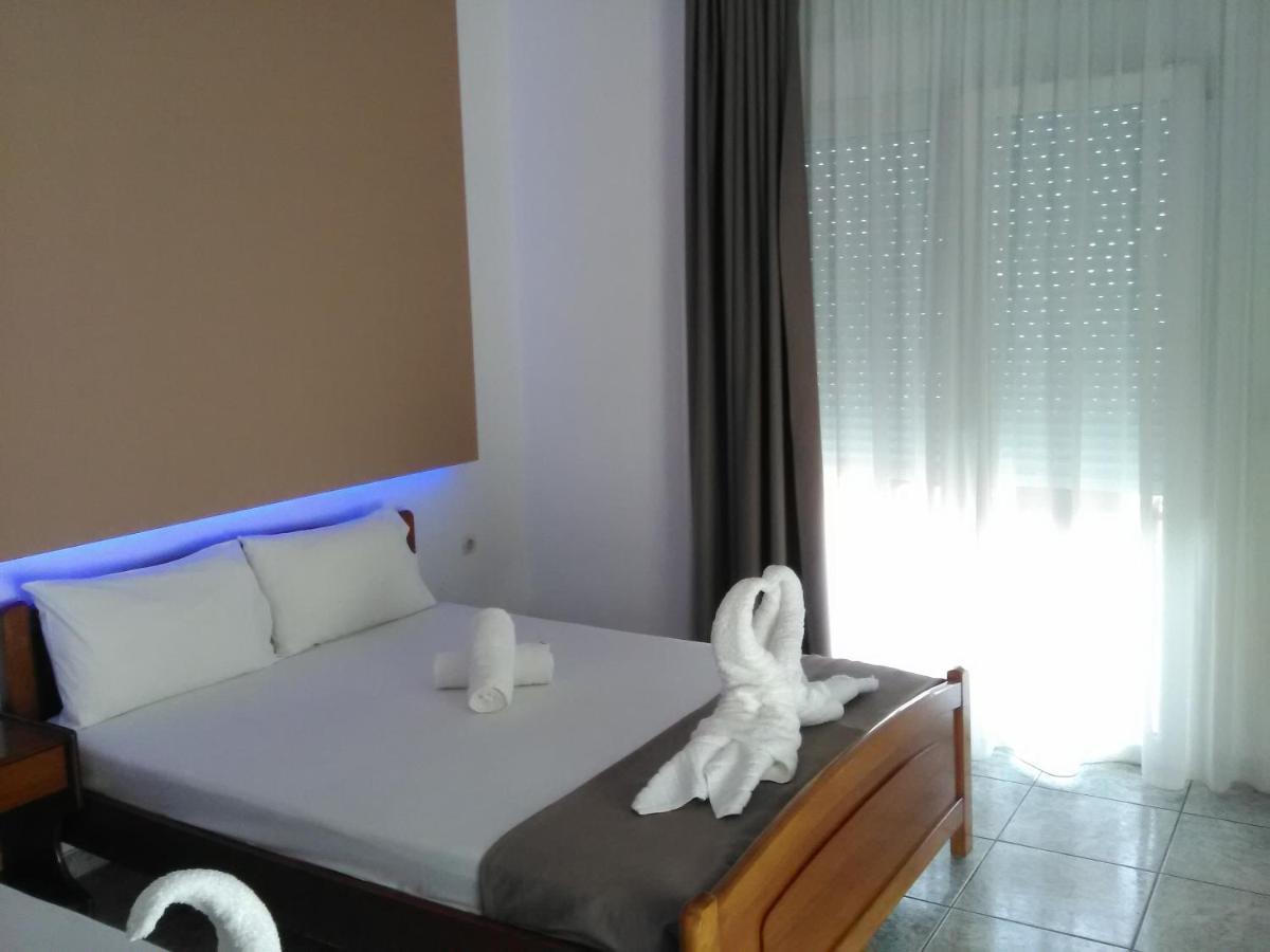 Harisis Apartments Olympiakí Aktí Dış mekan fotoğraf